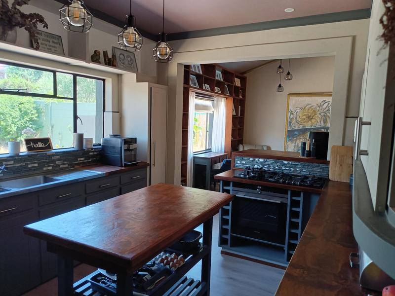 4 Bedroom Property for Sale in Darling Western Cape